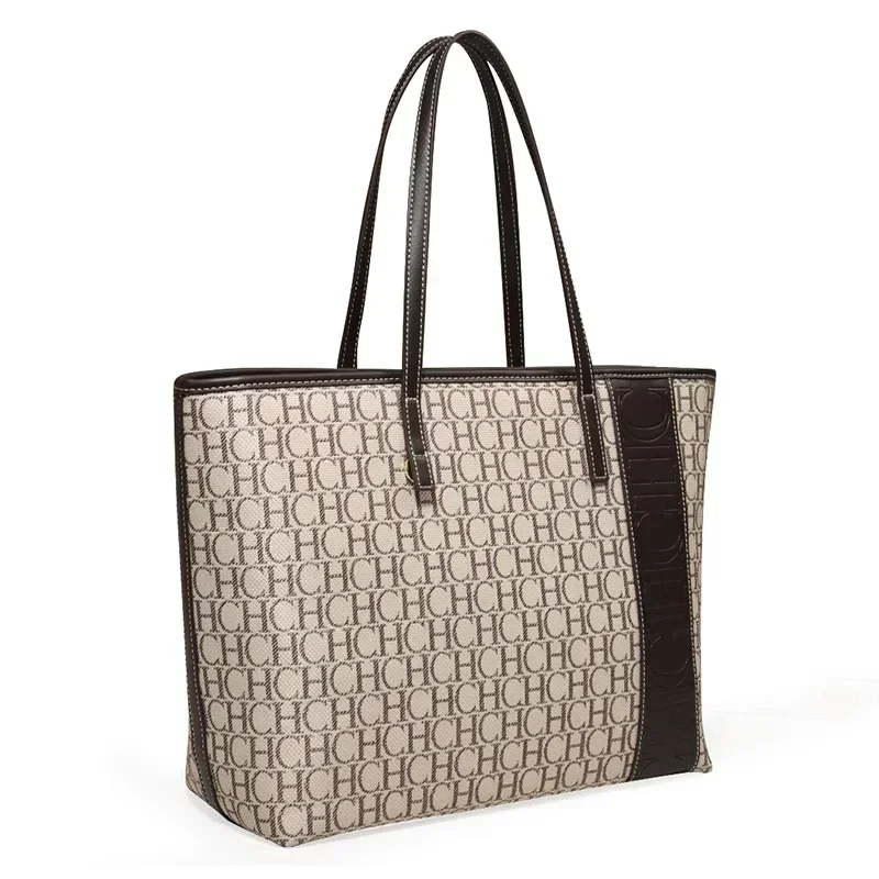 Torba typu tote CH z monograme – Tote Bag Leather Monogram recenzja i cena
