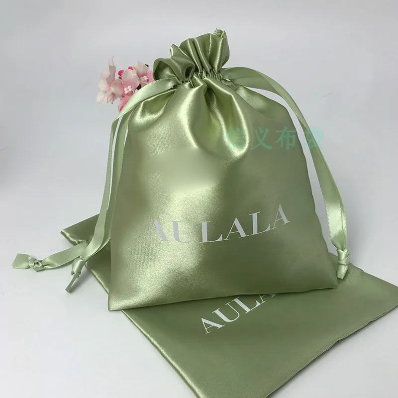 Satynowe woreczki na biżuterię – Luxury Bags No Logo recenzja i cena