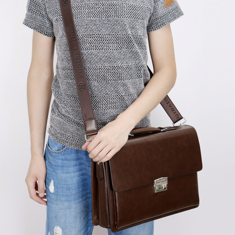 Luksusowa teczka z zamkiem szy – Laptop Bag Leather 15 recenzja i cena