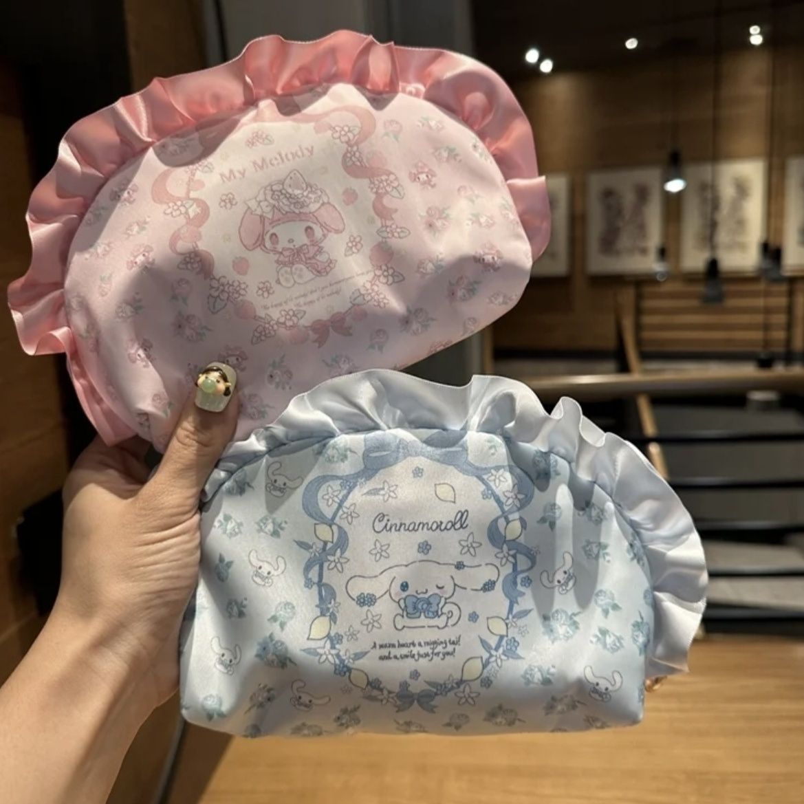 Nowa kosmetyczka Sanrio Kuromi – Luxury Bags Edit recenzja i cena