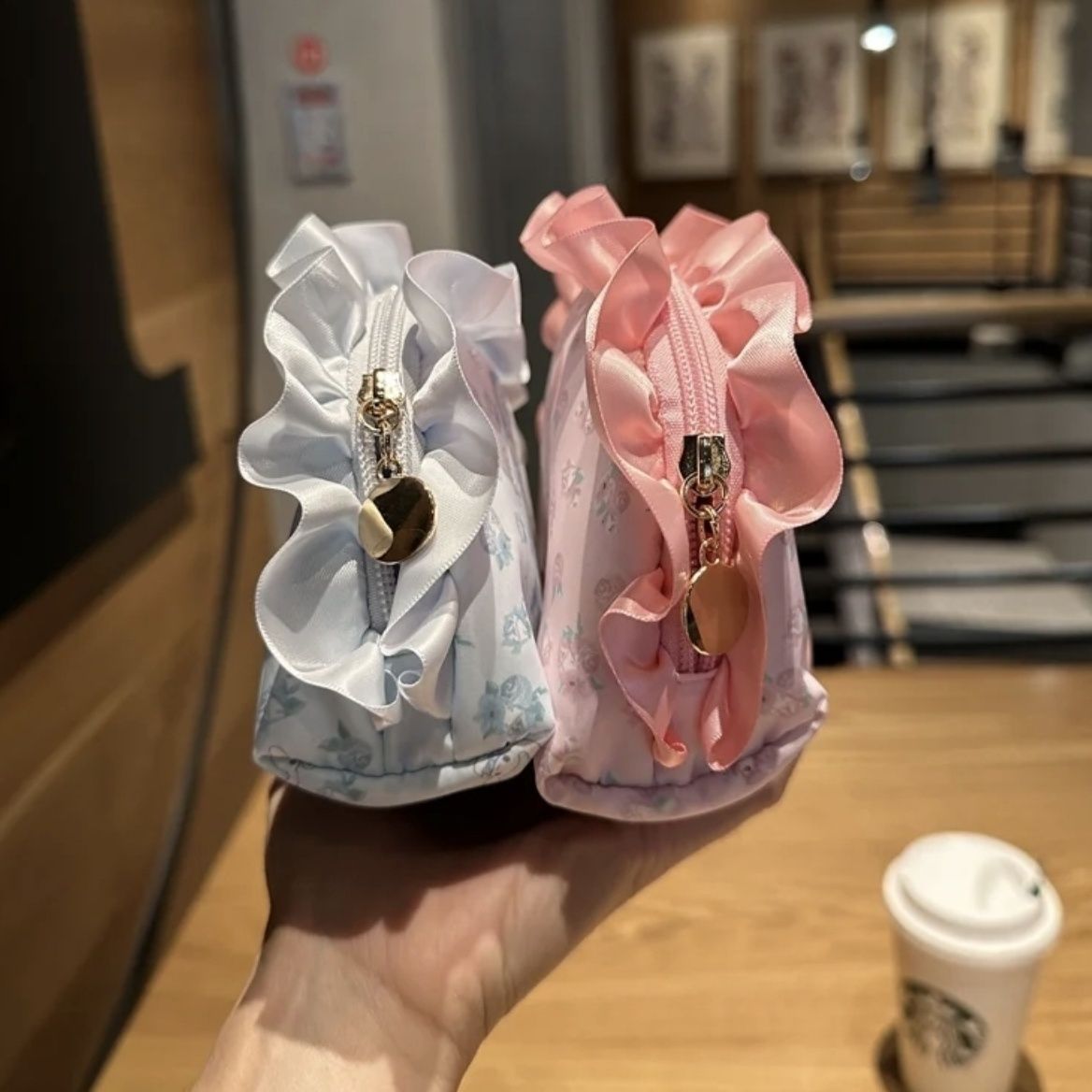 Nowa kosmetyczka Sanrio Kuromi – Luxury Bags Edit recenzja i cena