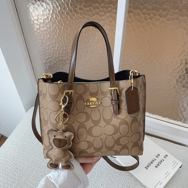 Elegancka torba typu tote z mo – Tote Bag Leather Monogram recenzja i cena